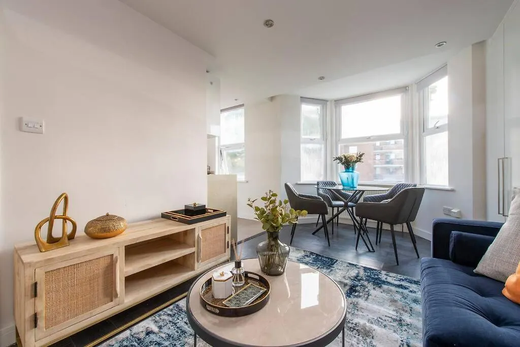 Elevated Elegance: 1Br 1Ba Flat In Wellmeadow Rd Apartamento Londres Reino Unido